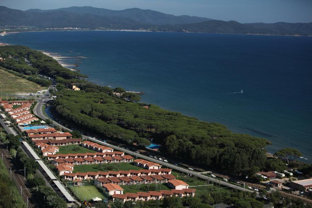 Villaggio Il Girasole Follonica Exterior foto
